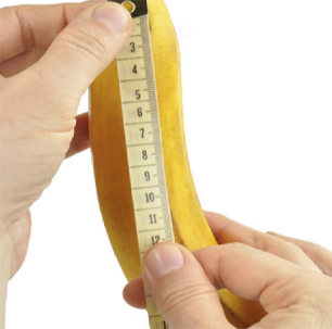 banana se izmeri s centimetrskim trakom